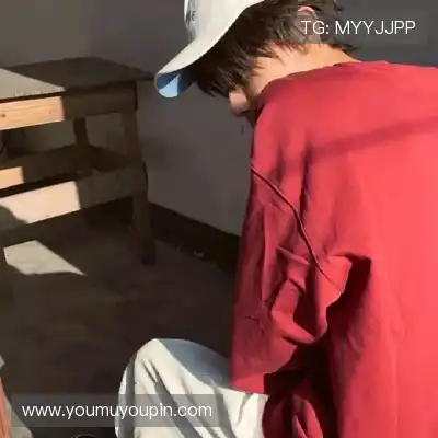 裴允盼